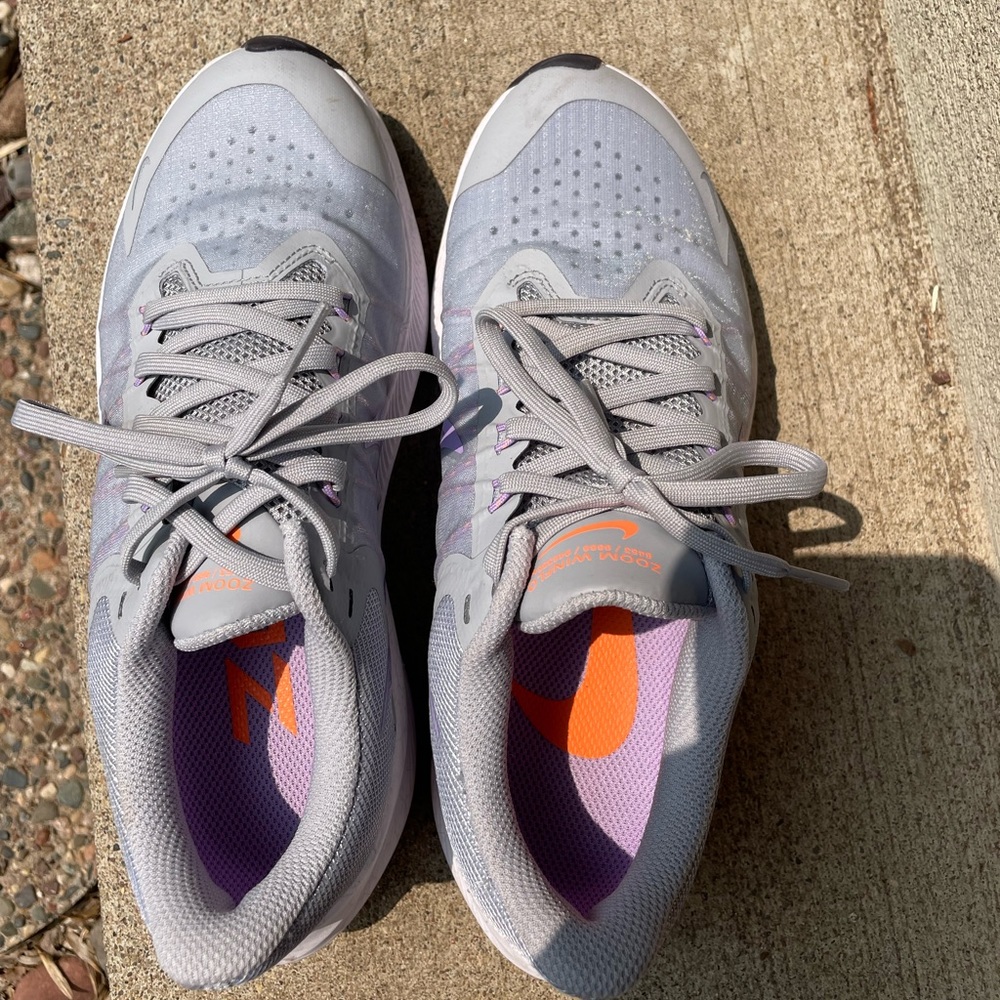 Nike womens 6.5 running shoes